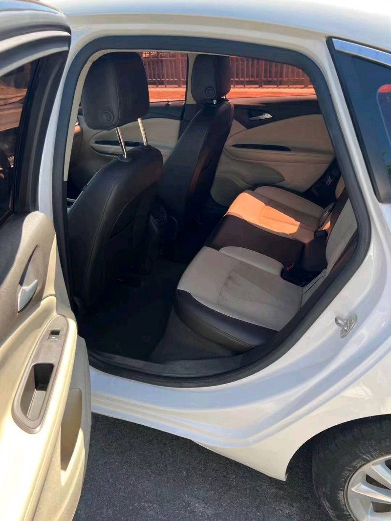 徐州17年别克威朗4