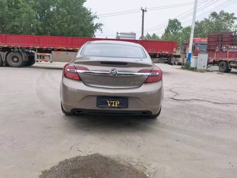 徐州17年别克君威9