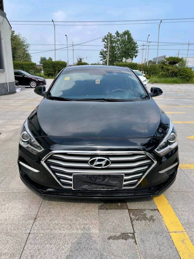 徐州17年现代名图1