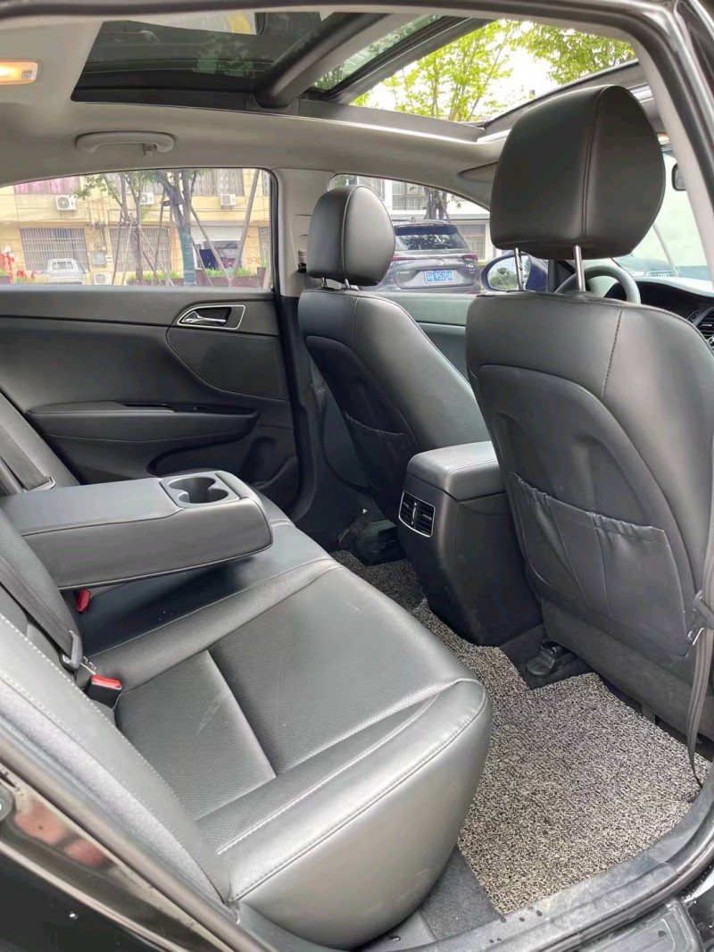 徐州17年现代名图5