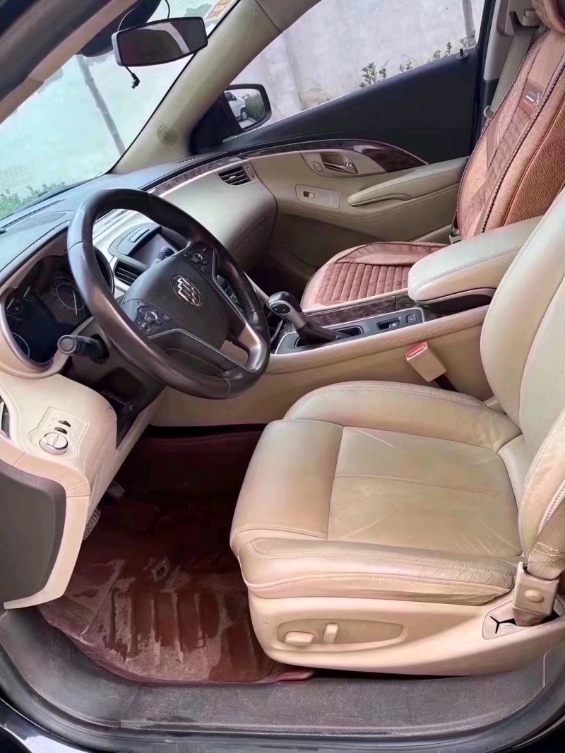 石家庄15年别克君越7