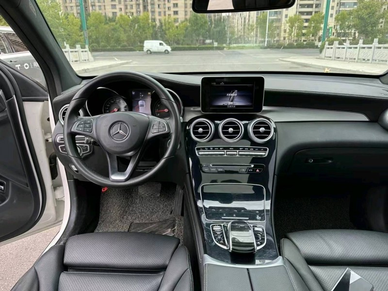 徐州19年奔驰GLC2