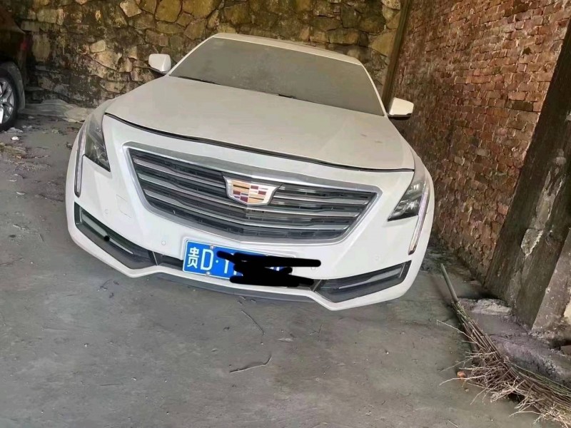 重庆18年凯迪拉克CT61