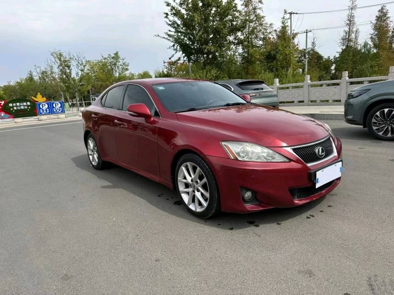 徐州11年雷克萨斯IS3
