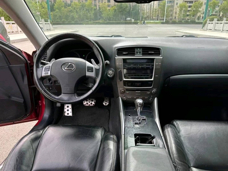 徐州11年雷克萨斯IS8