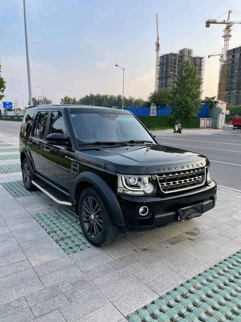 徐州16年路虎发现2