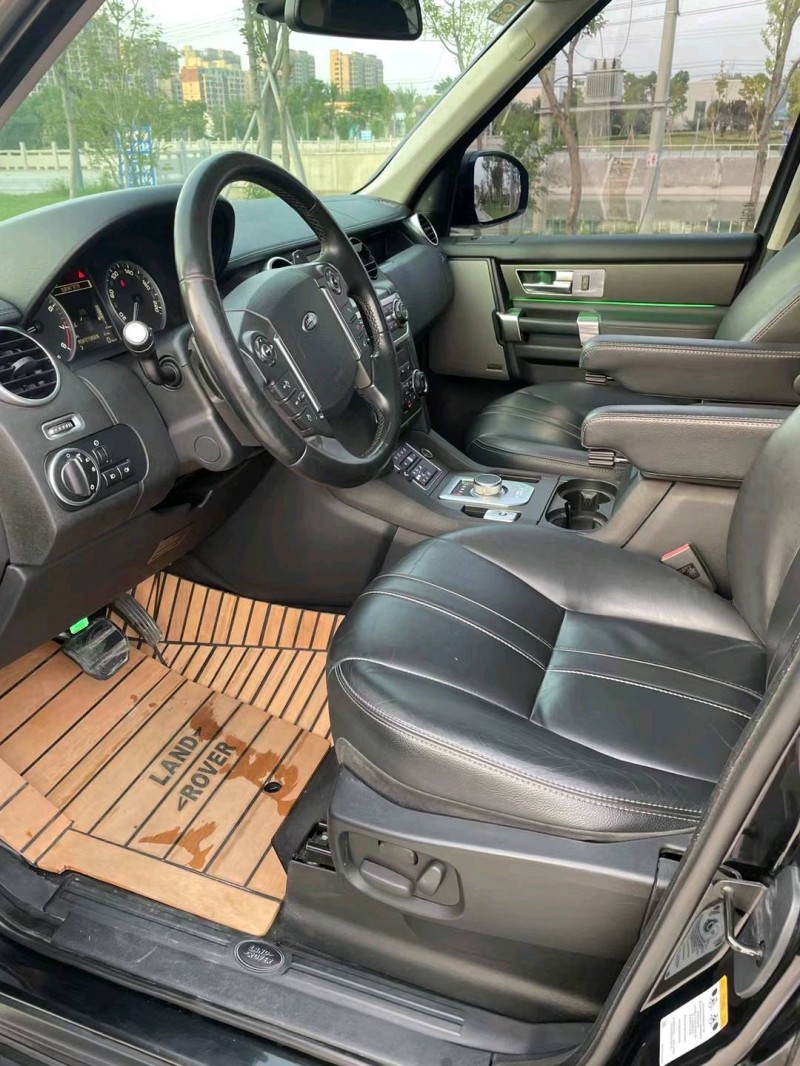 徐州16年路虎发现5