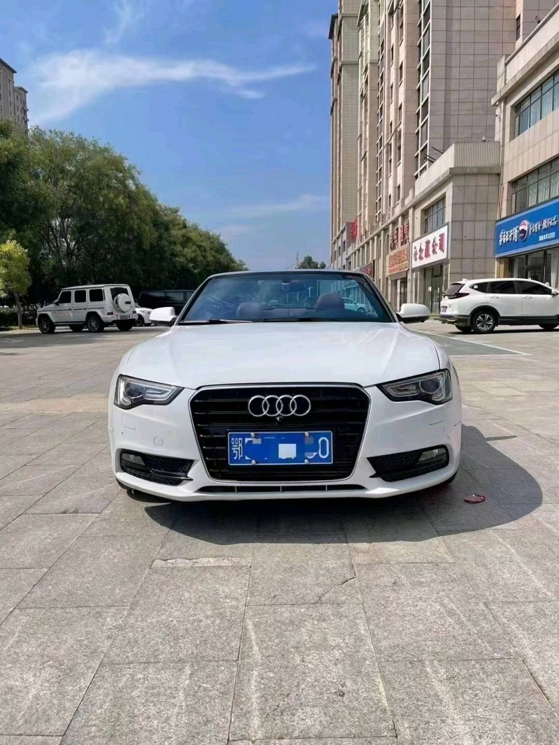 济宁14年奥迪A57