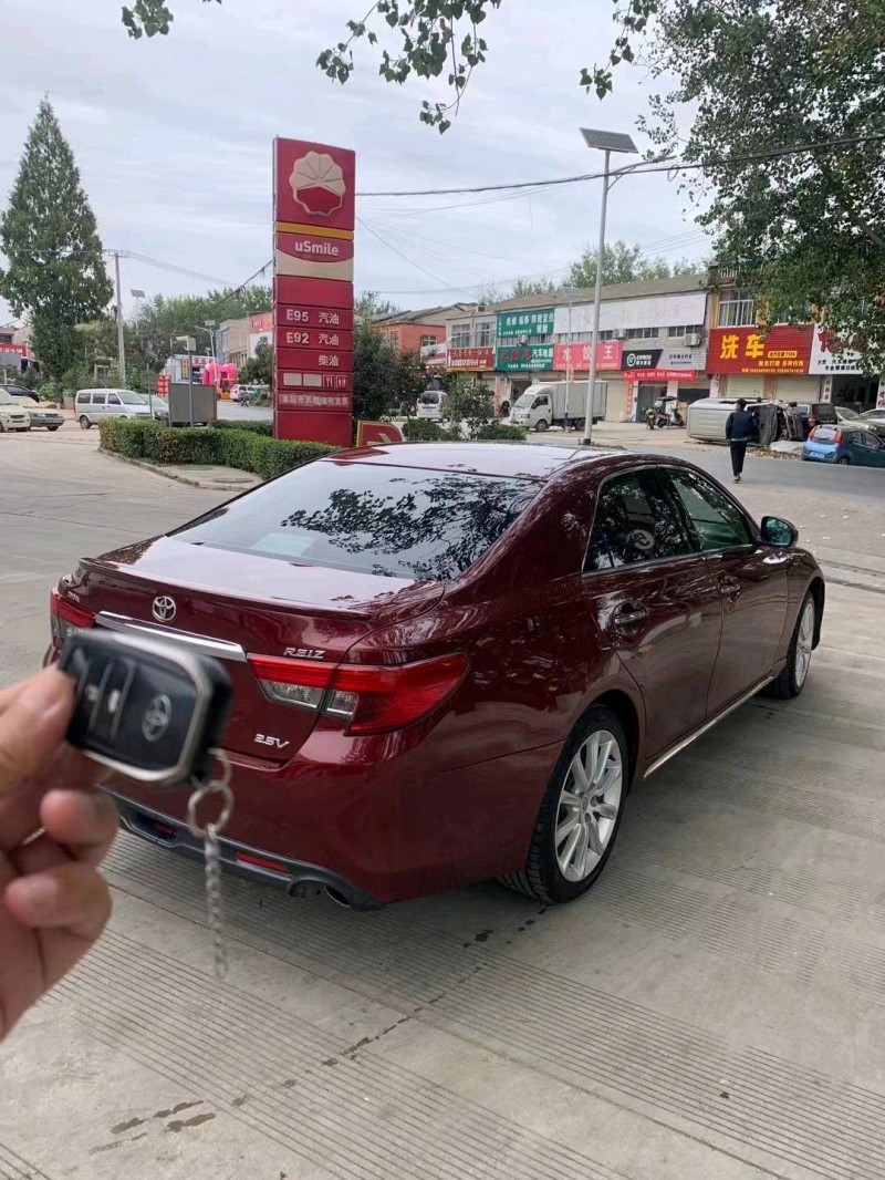 宿州14年丰田锐志2