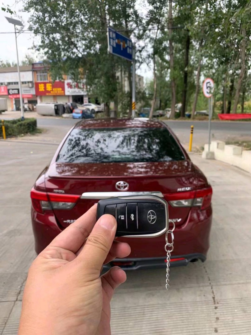 宿州14年丰田锐志5