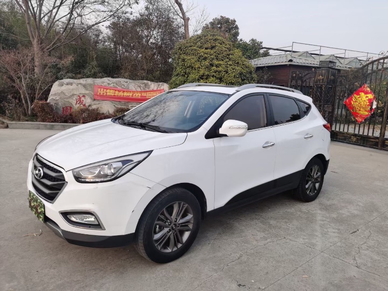 徐州17年现代ix353