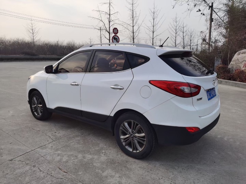 徐州17年现代ix355