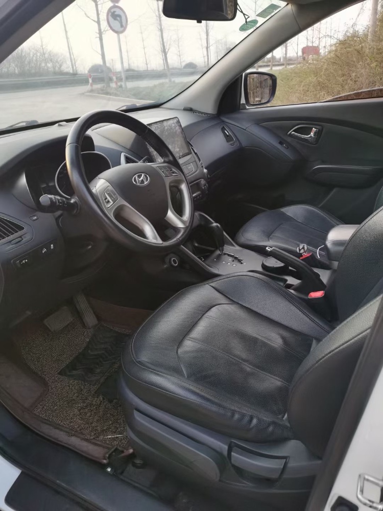 徐州17年现代ix357