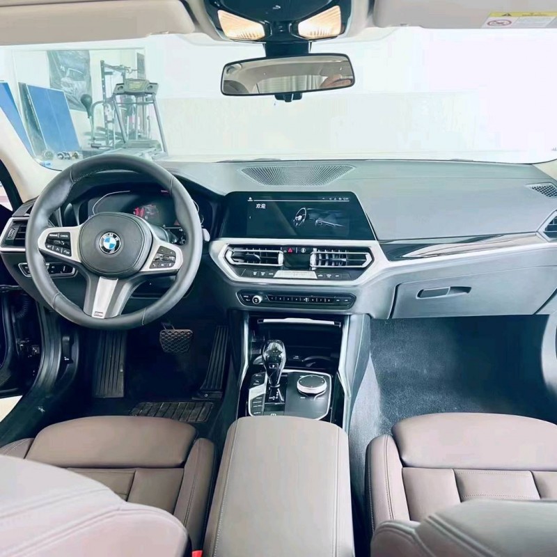 北京21年宝马3系3