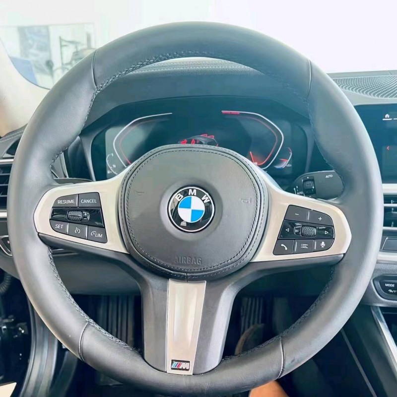 北京21年宝马3系2