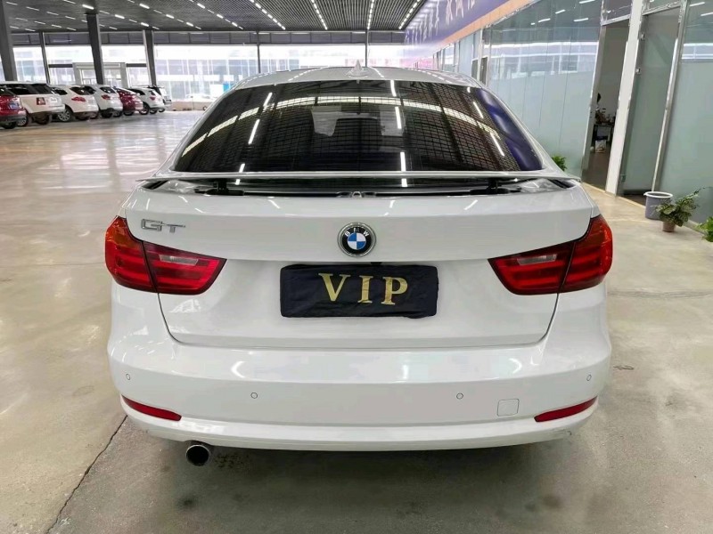 济宁16年宝马3系GT7