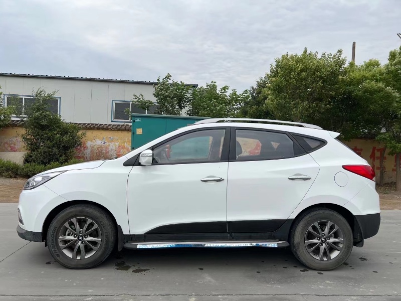 北京16年现代ix354