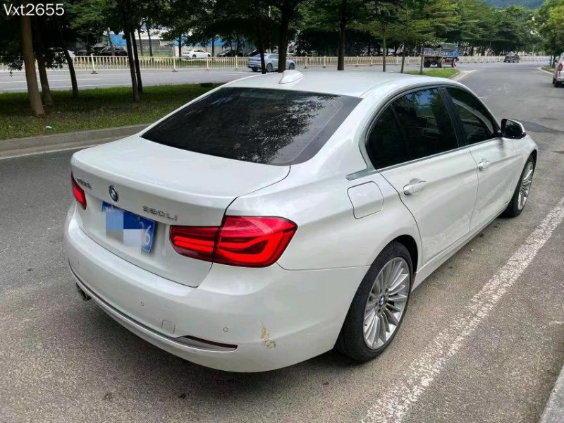 东莞18年宝马3系8