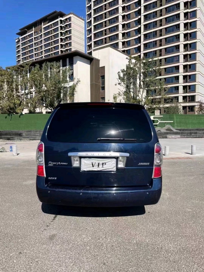 廊坊10年别克GL89