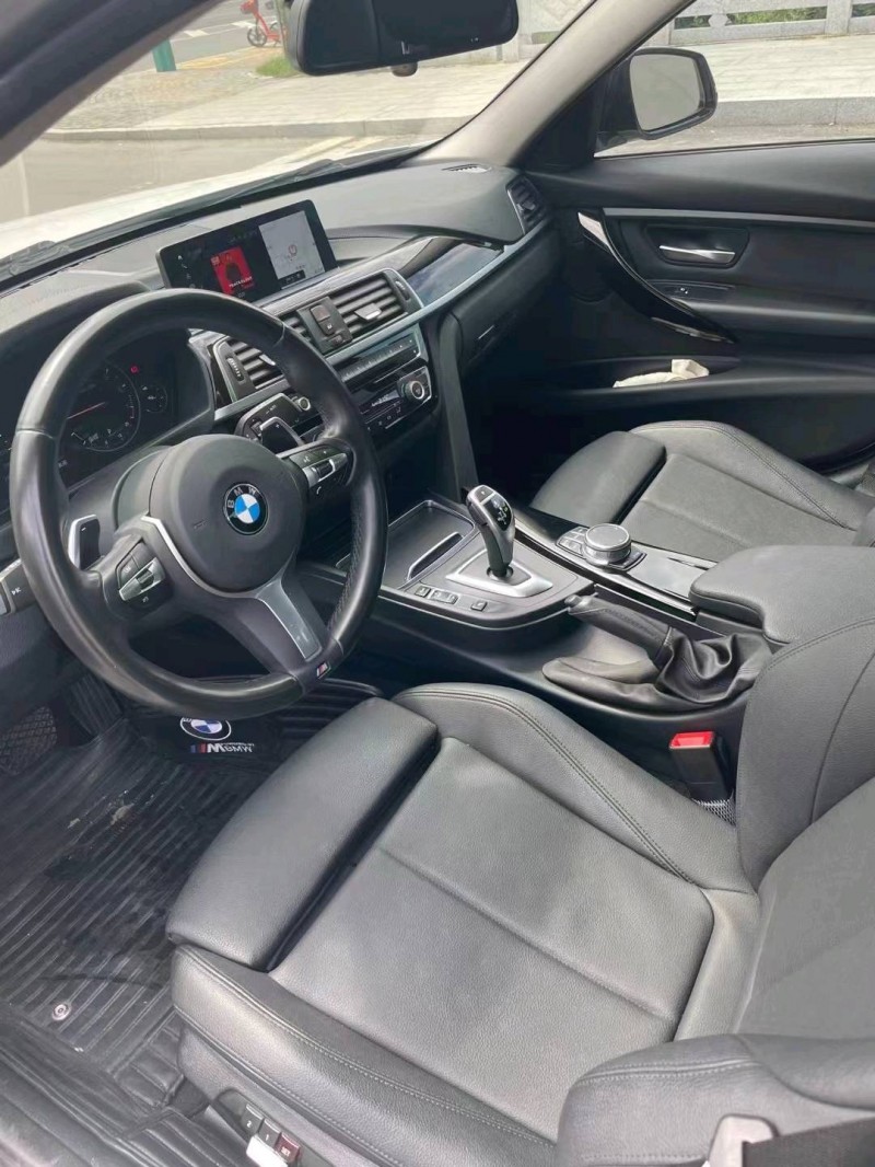 徐州19年宝马3系7