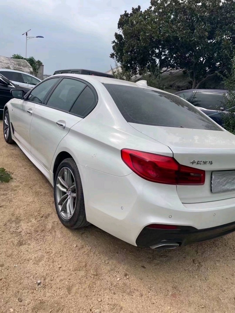 北京18年宝马5系5