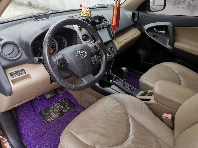 徐州12年丰田RAV45