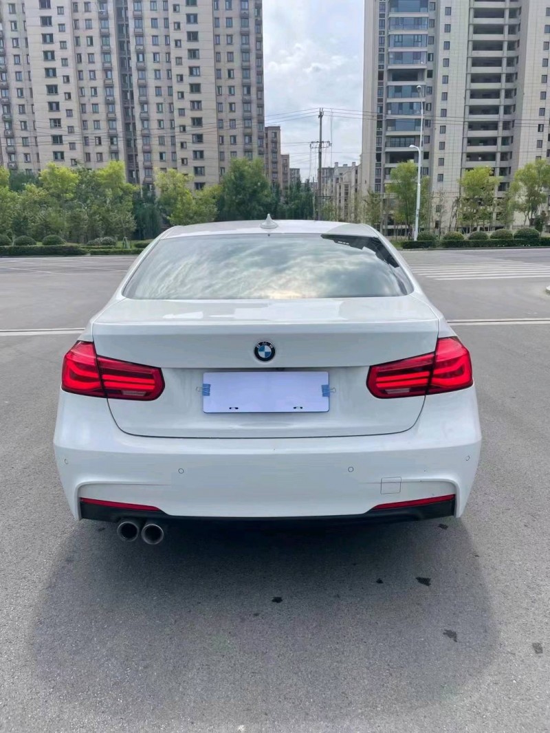 徐州19年宝马3系9