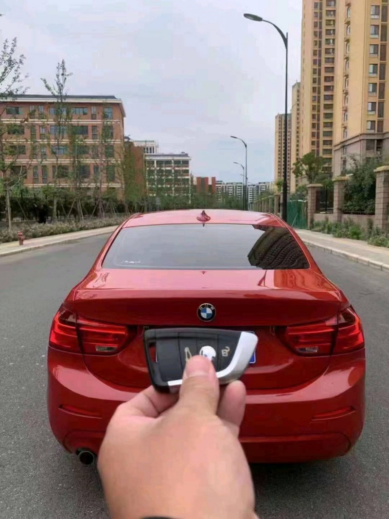 淮南17年宝马1系8