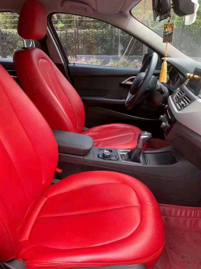 淮南17年宝马1系5