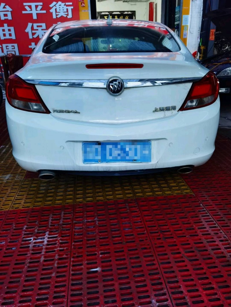 济南12年别克君威3