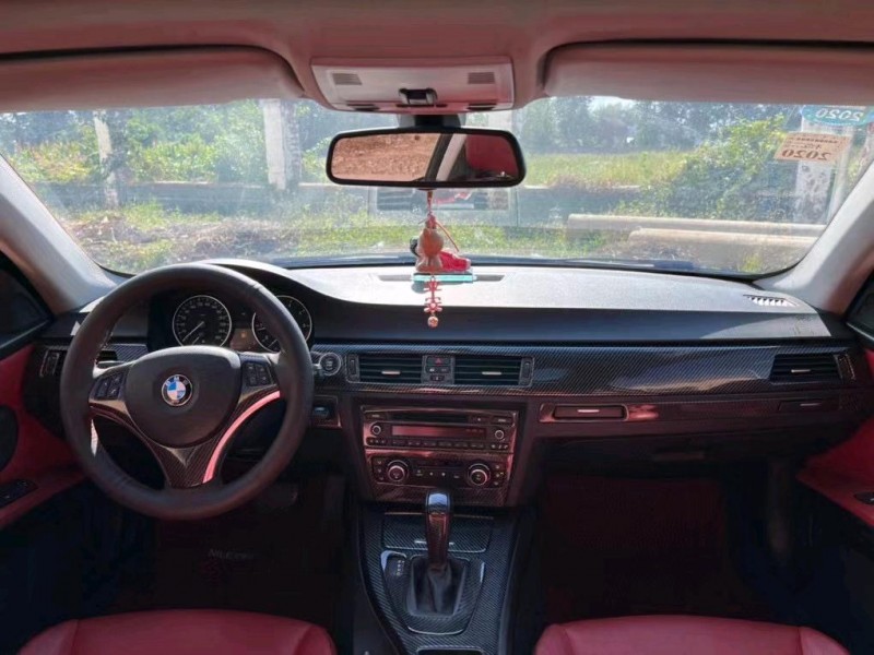 盐城11年宝马3系9