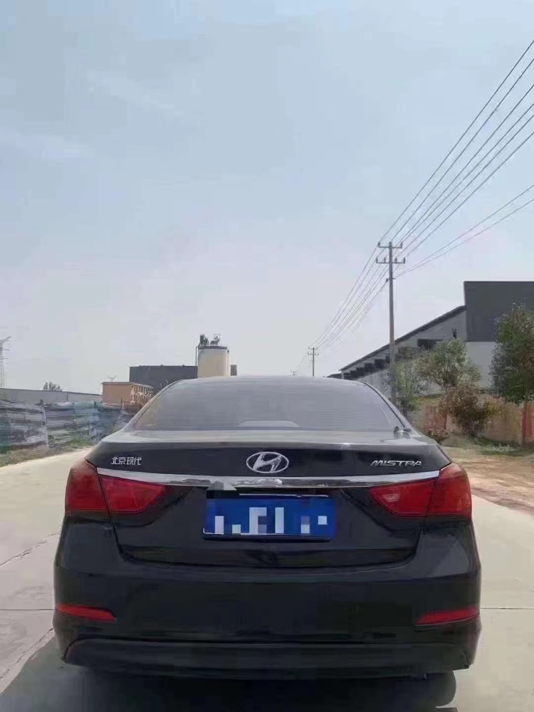 北京14年现代名图5