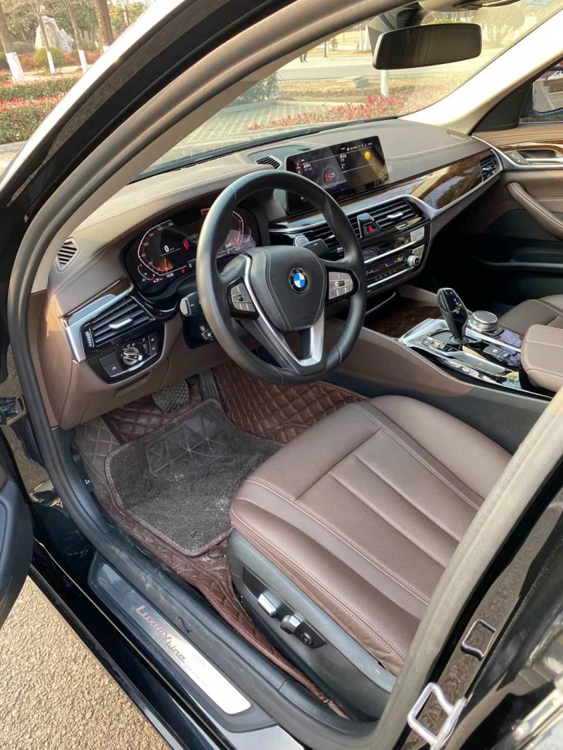 徐州20年宝马5系4