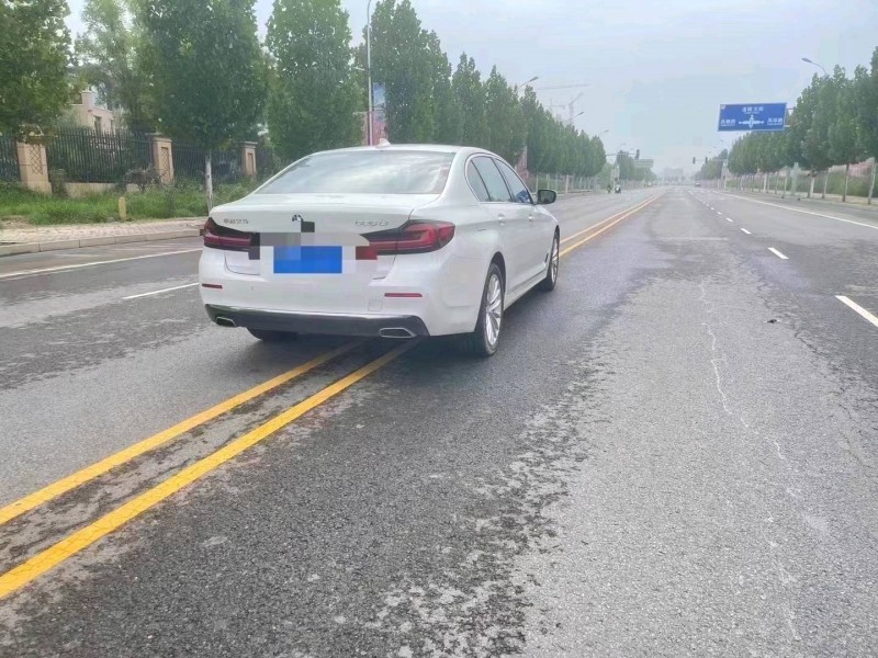 保定22年宝马5系5