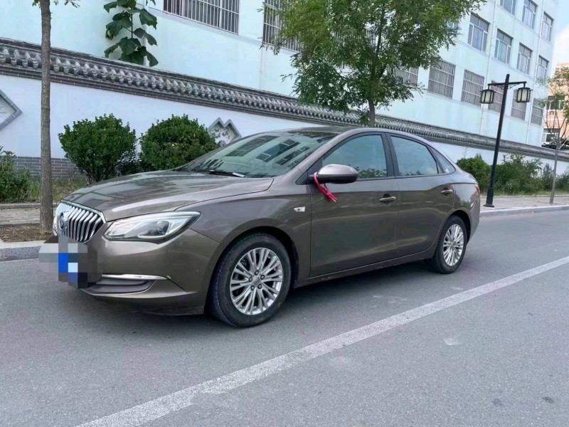 青岛17年别克英朗GT5