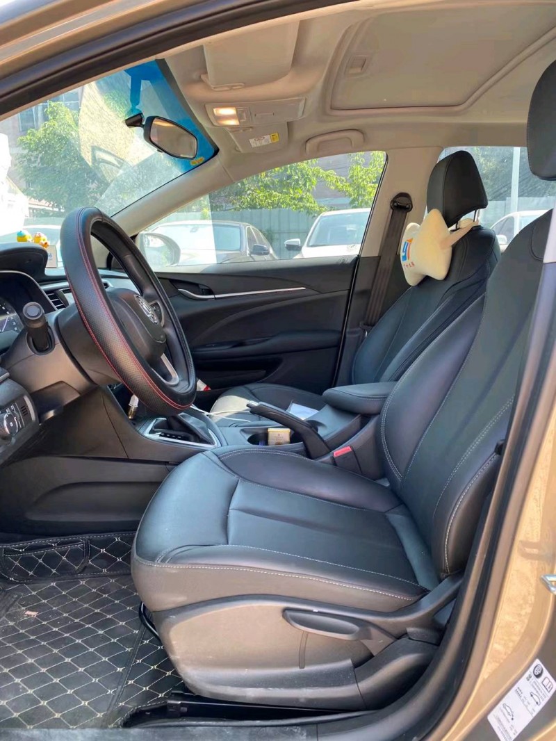 广州21年别克英朗3