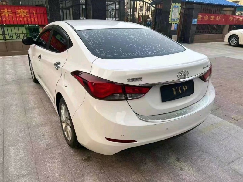 北京17年现代朗动7