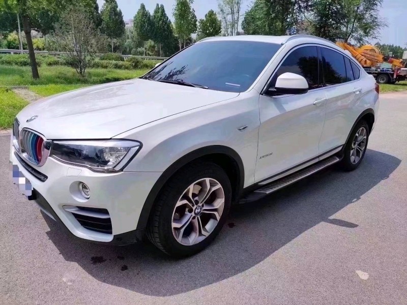 北京17年宝马X43