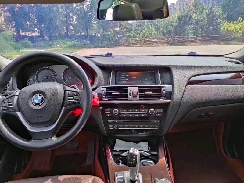 北京17年宝马X44