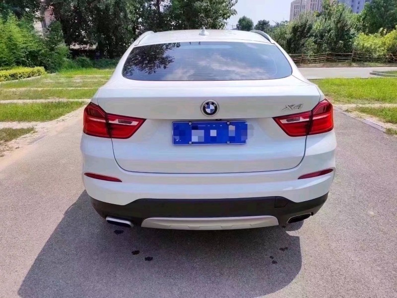 北京17年宝马X45