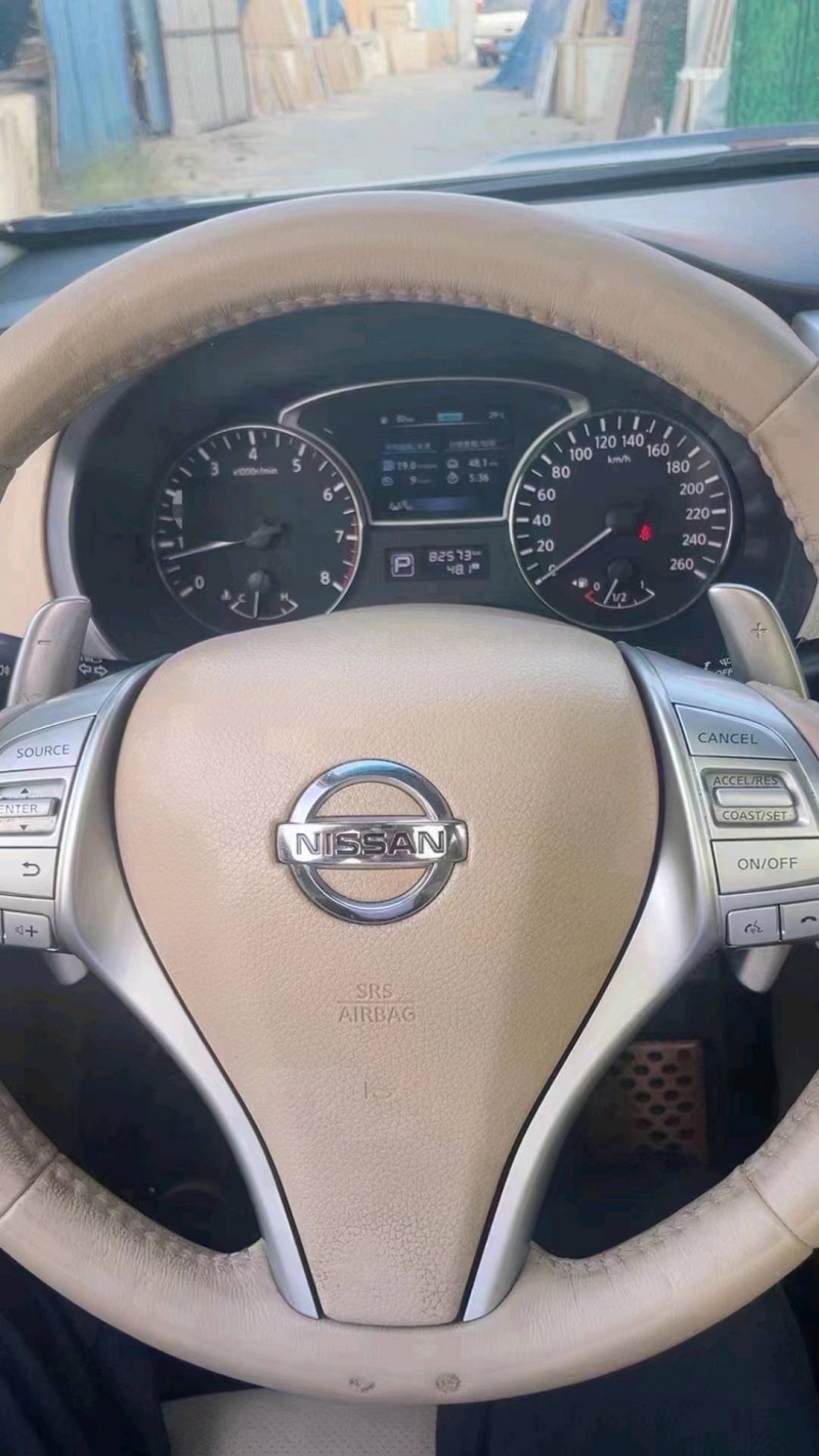 北京18年日产天籁6