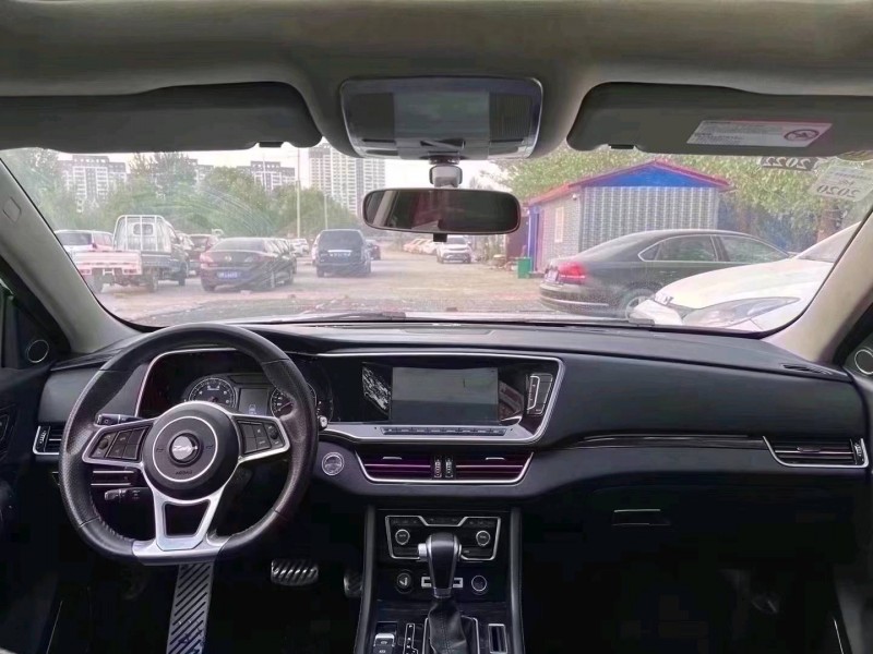 北京18年众泰T6006