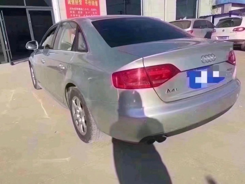 北京13年奥迪A4L5