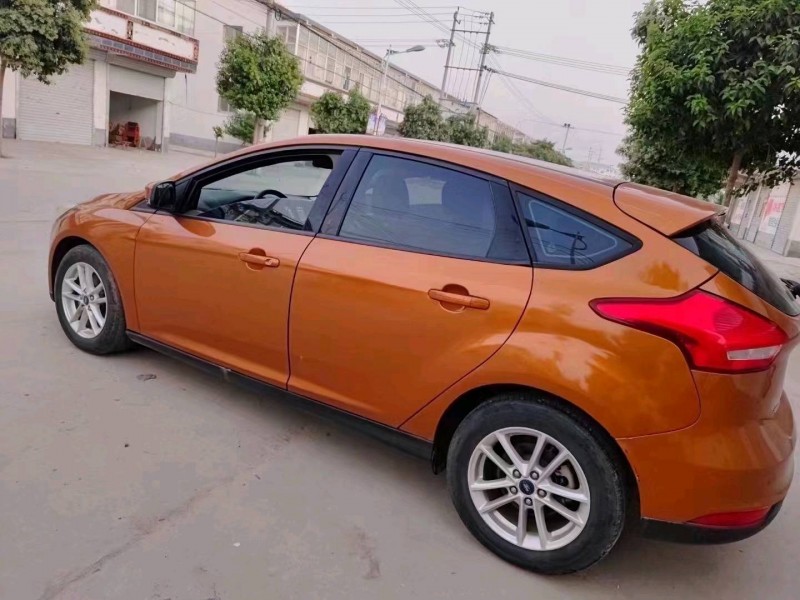 北京16年福特福克斯5