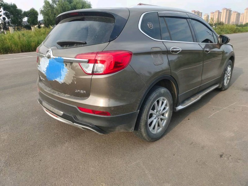 济宁17年别克昂科威2