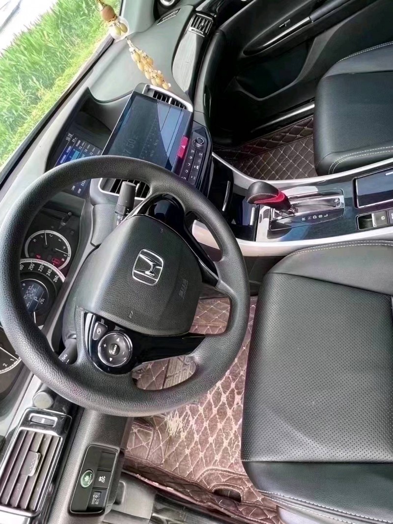 北京17年本田雅阁6