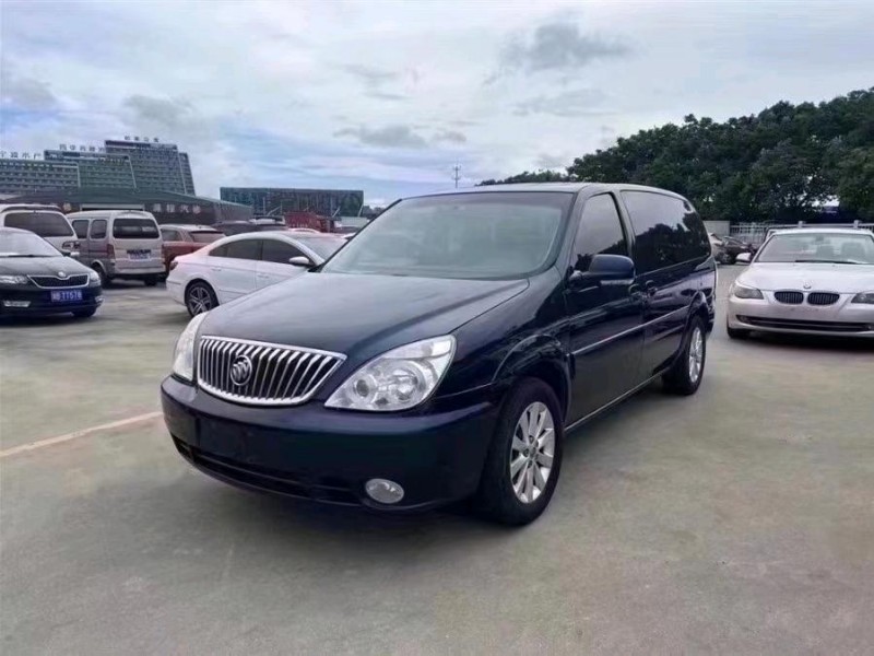 北京14年别克GL81