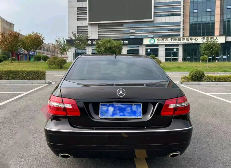宜昌10年奔驰E4