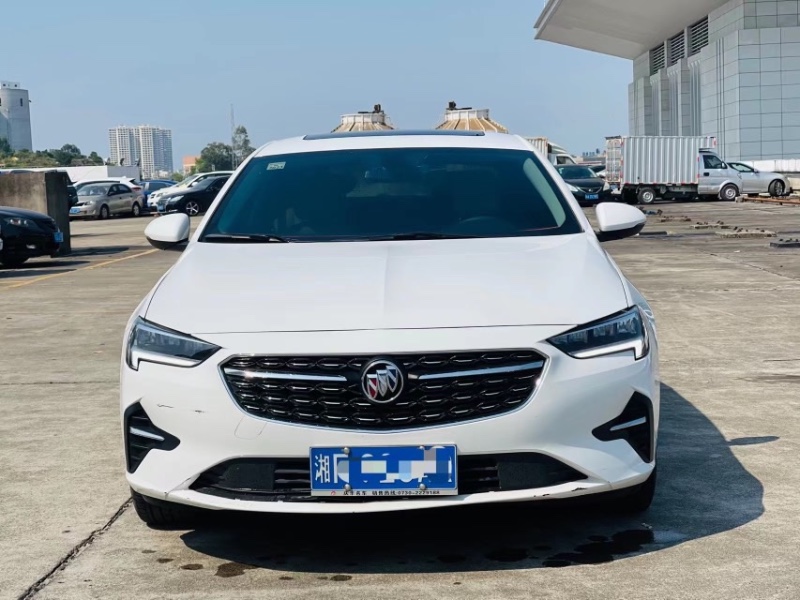 东莞21年别克君威9