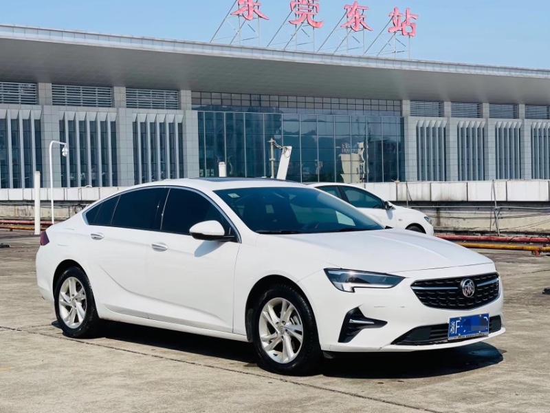 东莞21年别克君威7